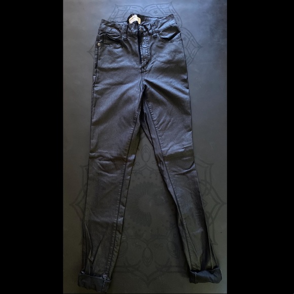 Faux Leather High Waisted Jeans - Picture 4 of 4